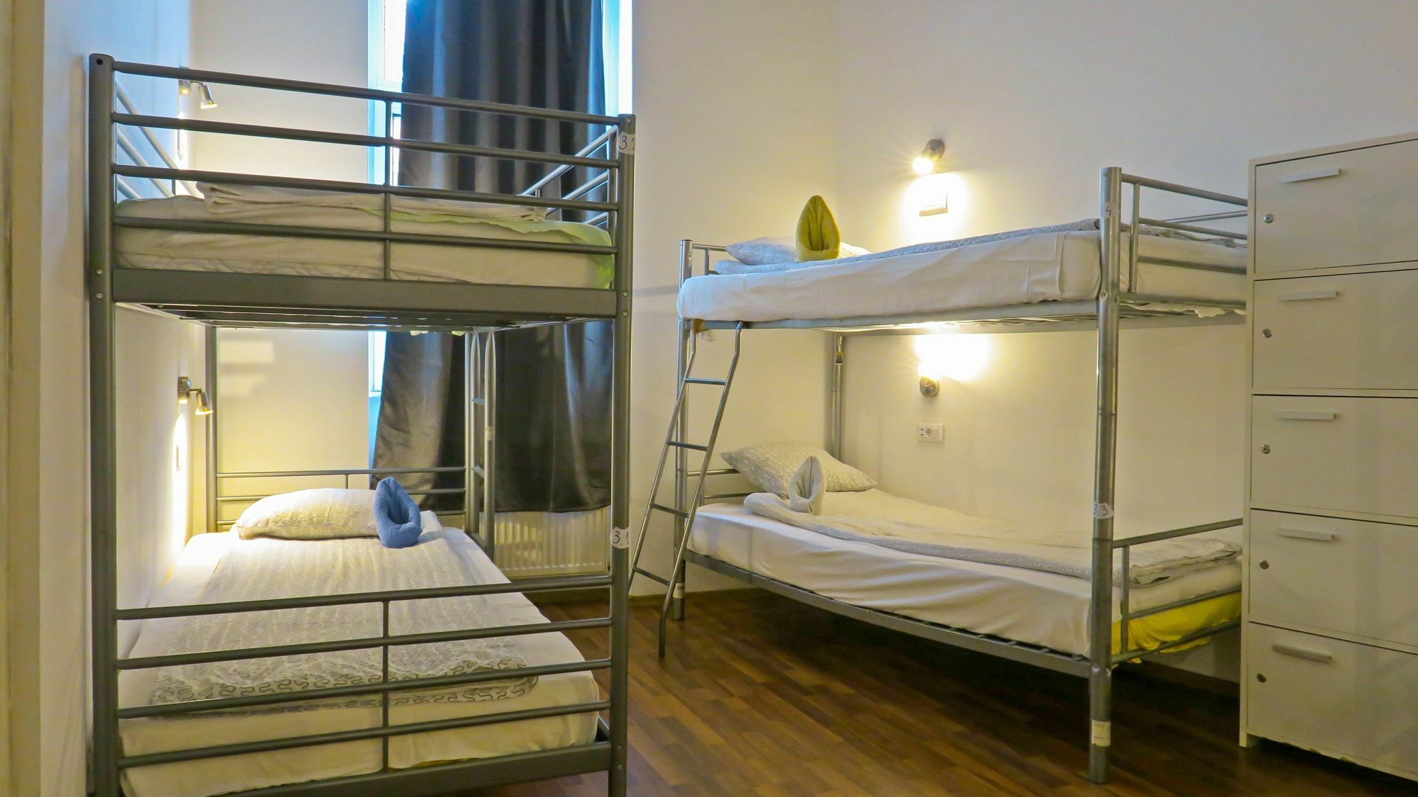 בראשוב The Evil Clown Hostel מראה חיצוני תמונה