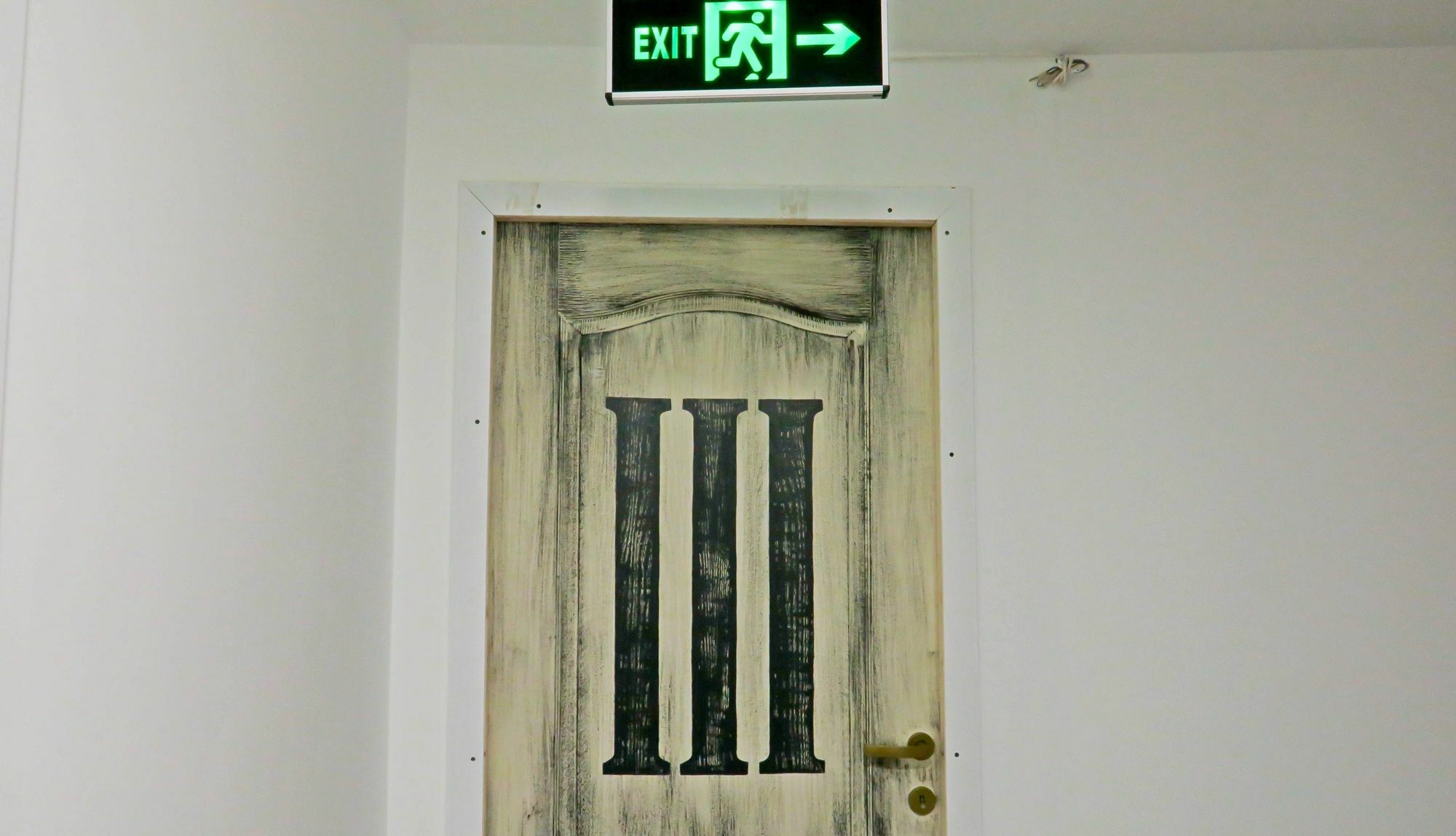 בראשוב The Evil Clown Hostel מראה חיצוני תמונה
